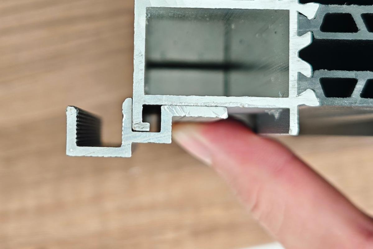 CTB-DZ-G aluminum base channel for G-type window frame