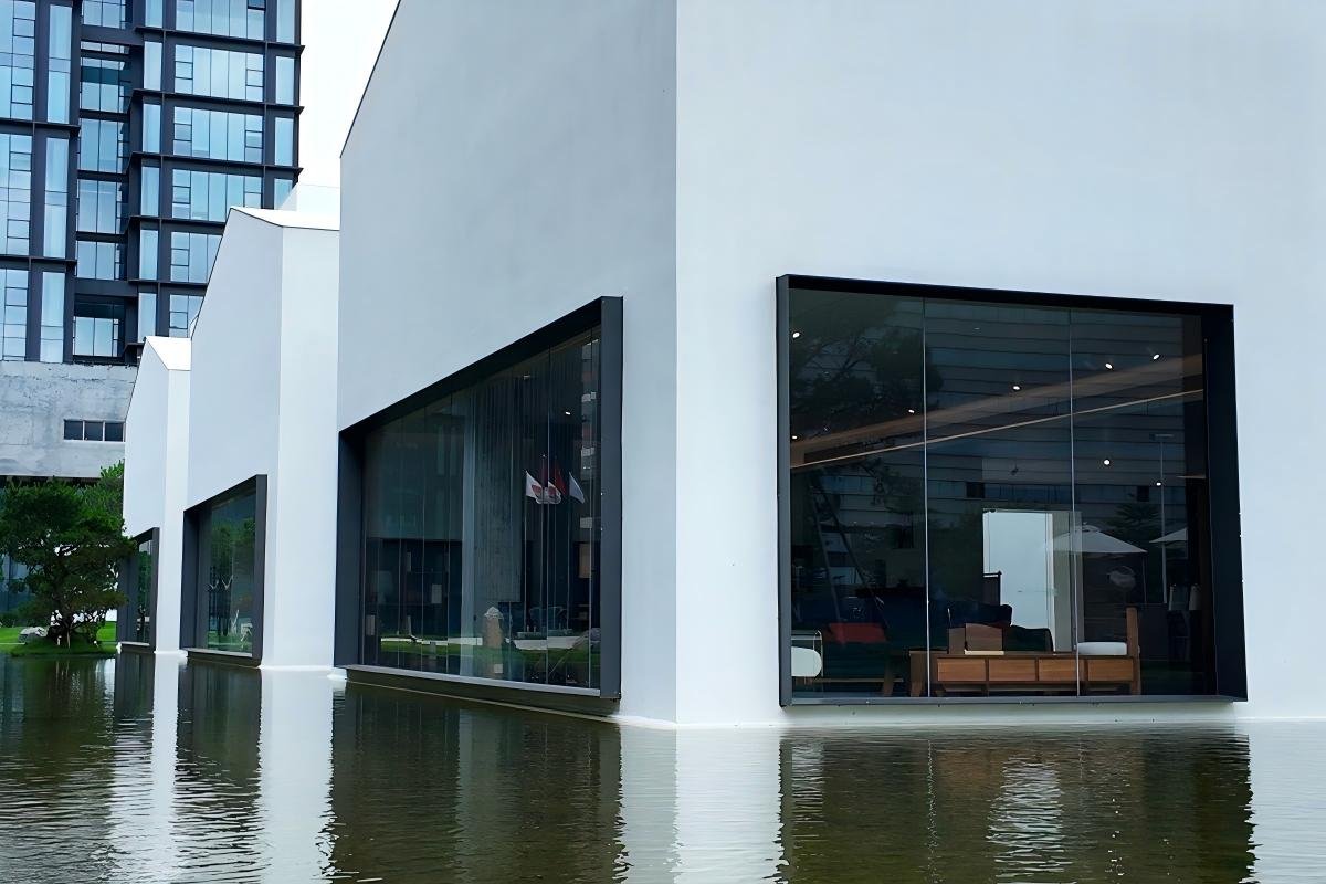 WCT window casing on a villa facade